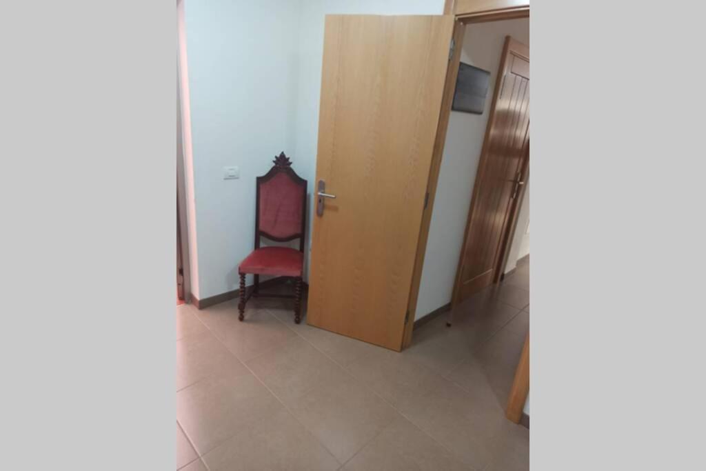 أذيخي Spacious Apartment Just Few Steps Of The Ocean In La Caleta المظهر الخارجي الصورة