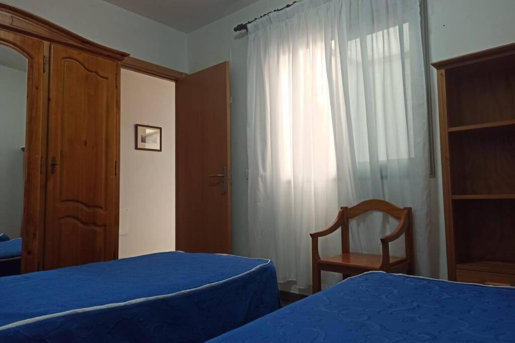 أذيخي Spacious Apartment Just Few Steps Of The Ocean In La Caleta المظهر الخارجي الصورة