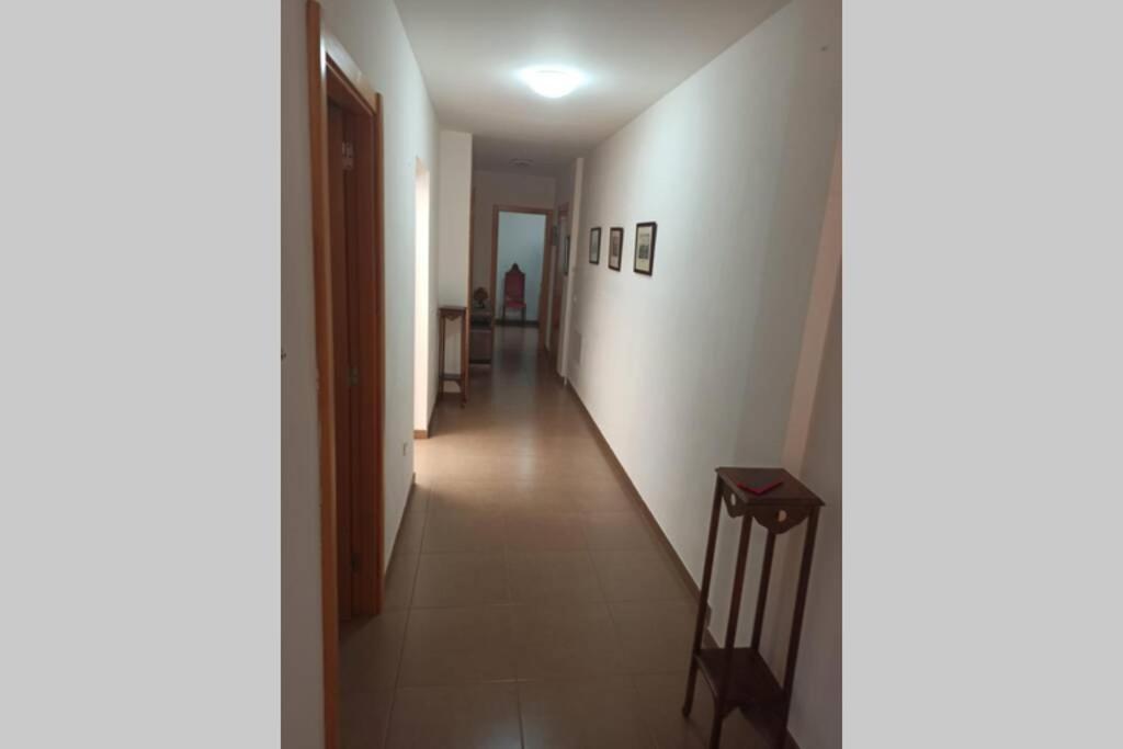 أذيخي Spacious Apartment Just Few Steps Of The Ocean In La Caleta المظهر الخارجي الصورة